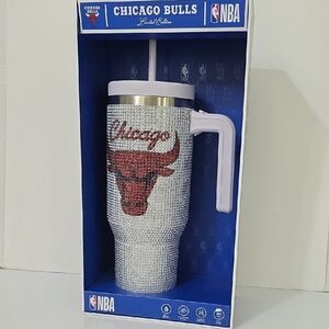 NBA Chicago Bulls Silver Glitter Tumbler with Straw, New-in-Box